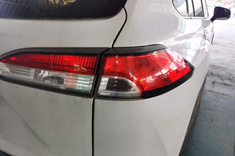 Used Toyota FRONTLANDER 2023 2.0L CVT Elite Edition Exterior 3