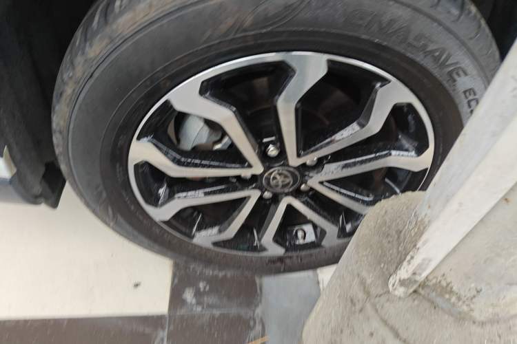 Used Toyota FRONTLANDER 2023 2.0L Smart Electric Hybrid Dual-Engine Deluxe Version Exterior 4
