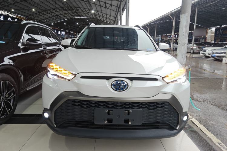 Used Toyota FRONTLANDER 2023 2.0L Smart Electric Hybrid Dual-Engine Deluxe Version Front