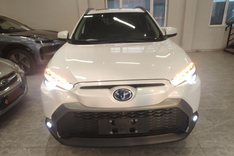 Used Toyota FRONTLANDER 2023 2.0L Smart Electric Hybrid Dual-Engine Deluxe Version Front