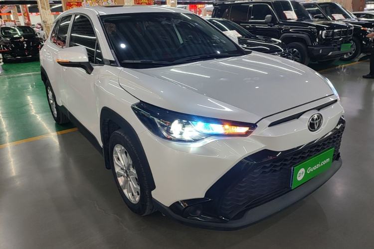 Used Toyota FRONTLANDER 2023 2.0L CVT Leading Edition Front Right 45 Deg