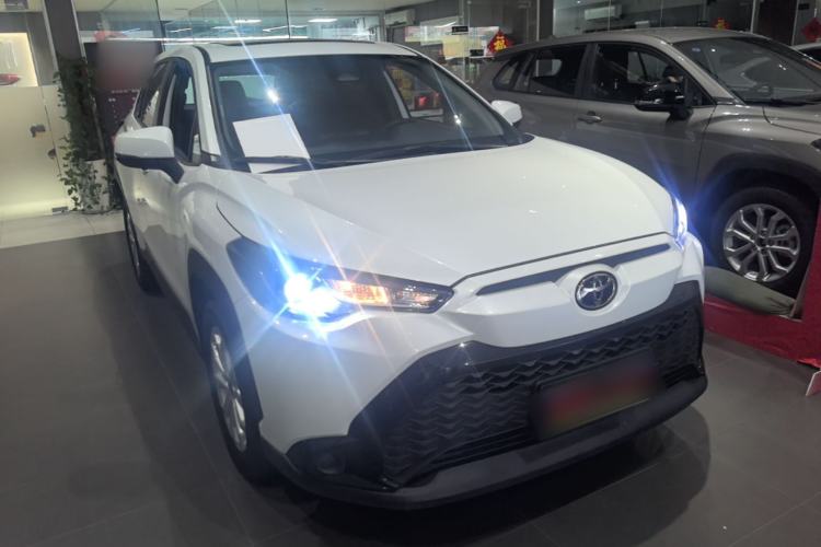 Used Toyota FRONTLANDER 2023 2.0L CVT Leading Edition Front Right 45 Deg
