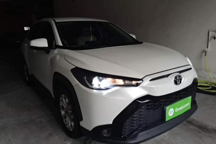 Used Toyota FRONTLANDER 2023 2.0L CVT Elite Edition Front Right 45 Deg