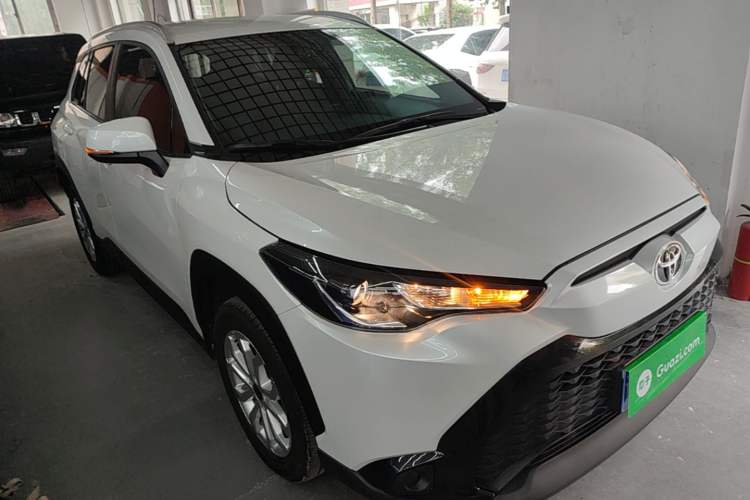Used Toyota FRONTLANDER 2023 2.0L CVT Elite Edition Front Right 45 Deg