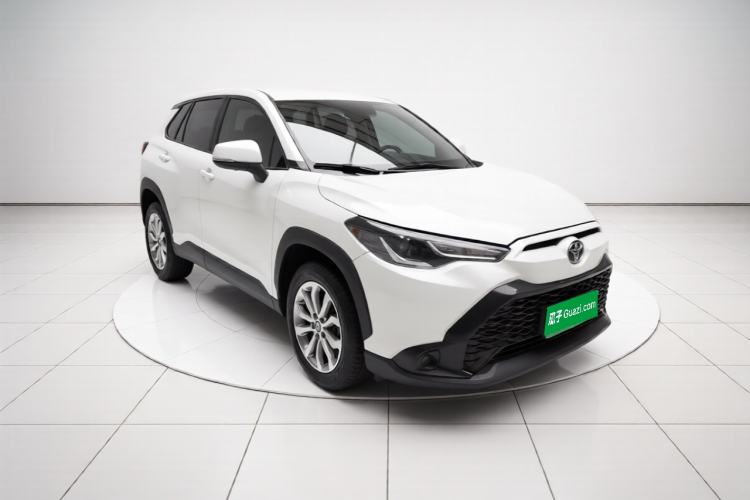 Used Toyota FRONTLANDER 2023 2.0L CVT Elite Edition Front Right 45 Deg