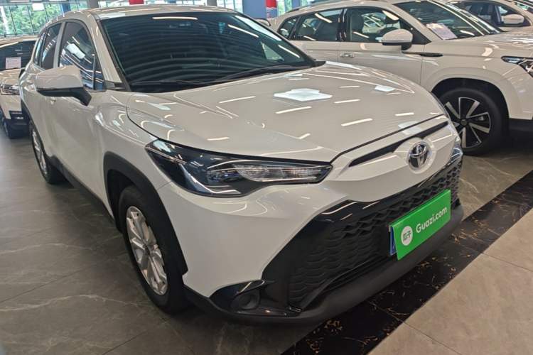 Used Toyota FRONTLANDER 2023 2.0L CVT Elite Edition Front Right 45 Deg