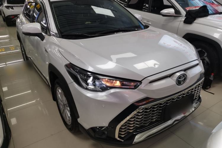 Used Toyota FRONTLANDER 2023 2.0L CVT Leading Edition Front Right 45 Deg