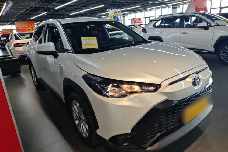 Used Toyota FRONTLANDER 2023 2.0L CVT Elite Edition Front Right 45 Deg