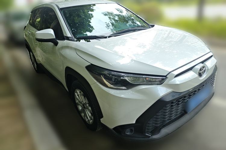 Used Toyota FRONTLANDER 2023 2.0L CVT Elite Edition Front Right 45 Deg