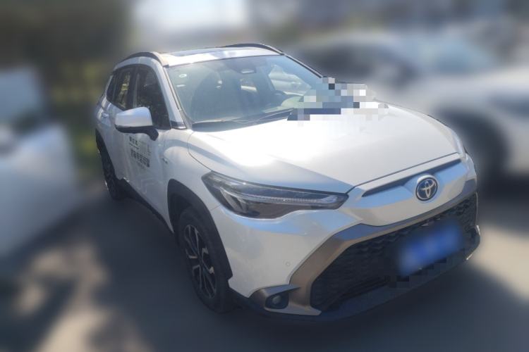 Used Toyota FRONTLANDER 2023 2.0L Smart Electric Hybrid Dual-Engine Deluxe Version Front Right 45 Deg