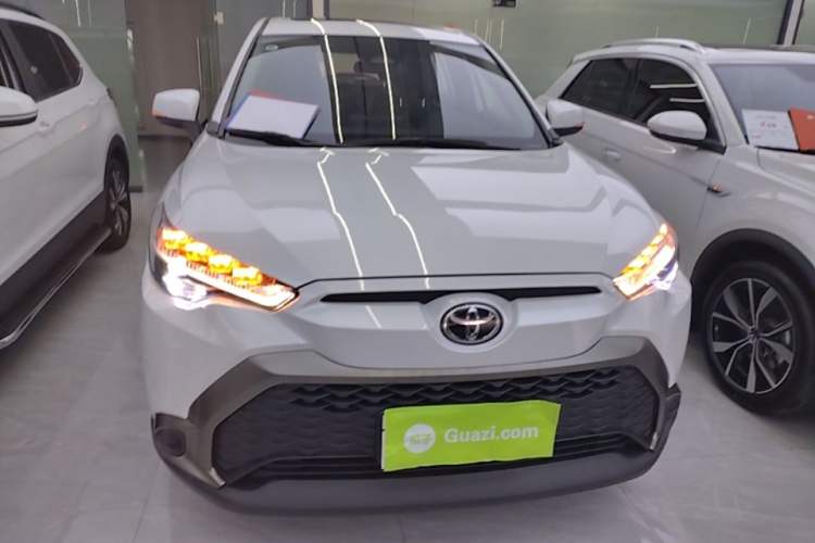 Used Toyota FRONTLANDER 2023 2.0L CVT Luxury Edition Front
