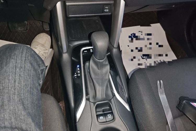 Used Toyota FRONTLANDER 2023 2.0L CVT Leading Edition Gear Lever
