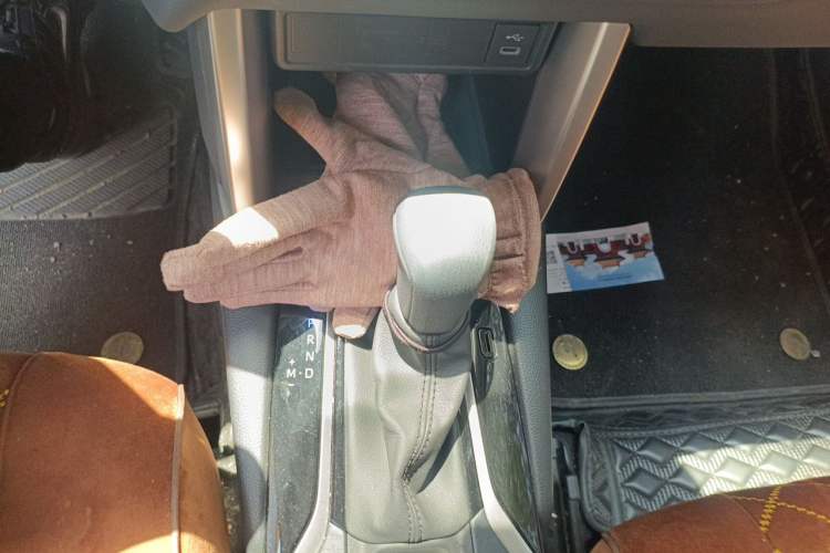 Used Toyota FRONTLANDER 2023 2.0L CVT Leading Edition Gear Lever