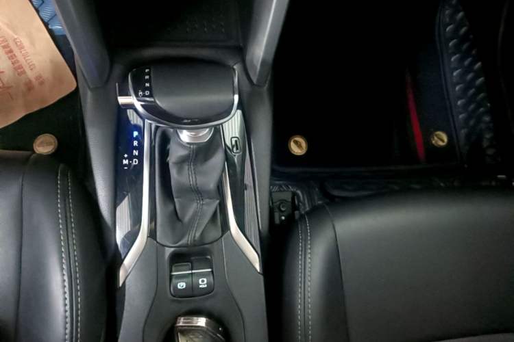 Used Toyota FRONTLANDER 2023 2.0L CVT Elite Edition Gear Lever
