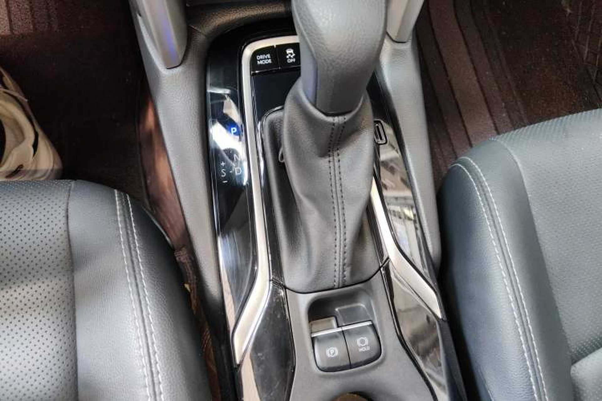 Used Toyota FRONTLANDER 2023 2.0L Smart Electric Hybrid Dual-Engine Luxury Edition Gear Lever