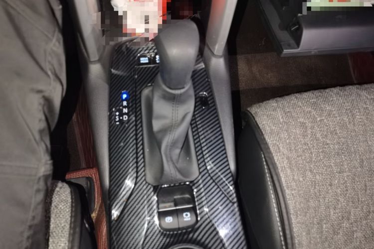 Used Toyota FRONTLANDER 2023 2.0L Smart Electric Hybrid Dual-Engine Luxury Edition Gear Lever