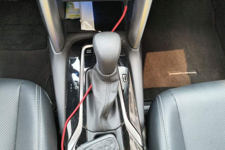 Used Toyota FRONTLANDER 2023 2.0L Smart Electric Hybrid Dual-Engine Luxury Edition Gear Lever