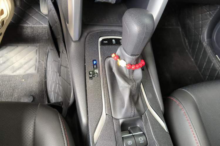 Used Toyota FRONTLANDER 2023 2.0L CVT Leading Edition Gear Lever