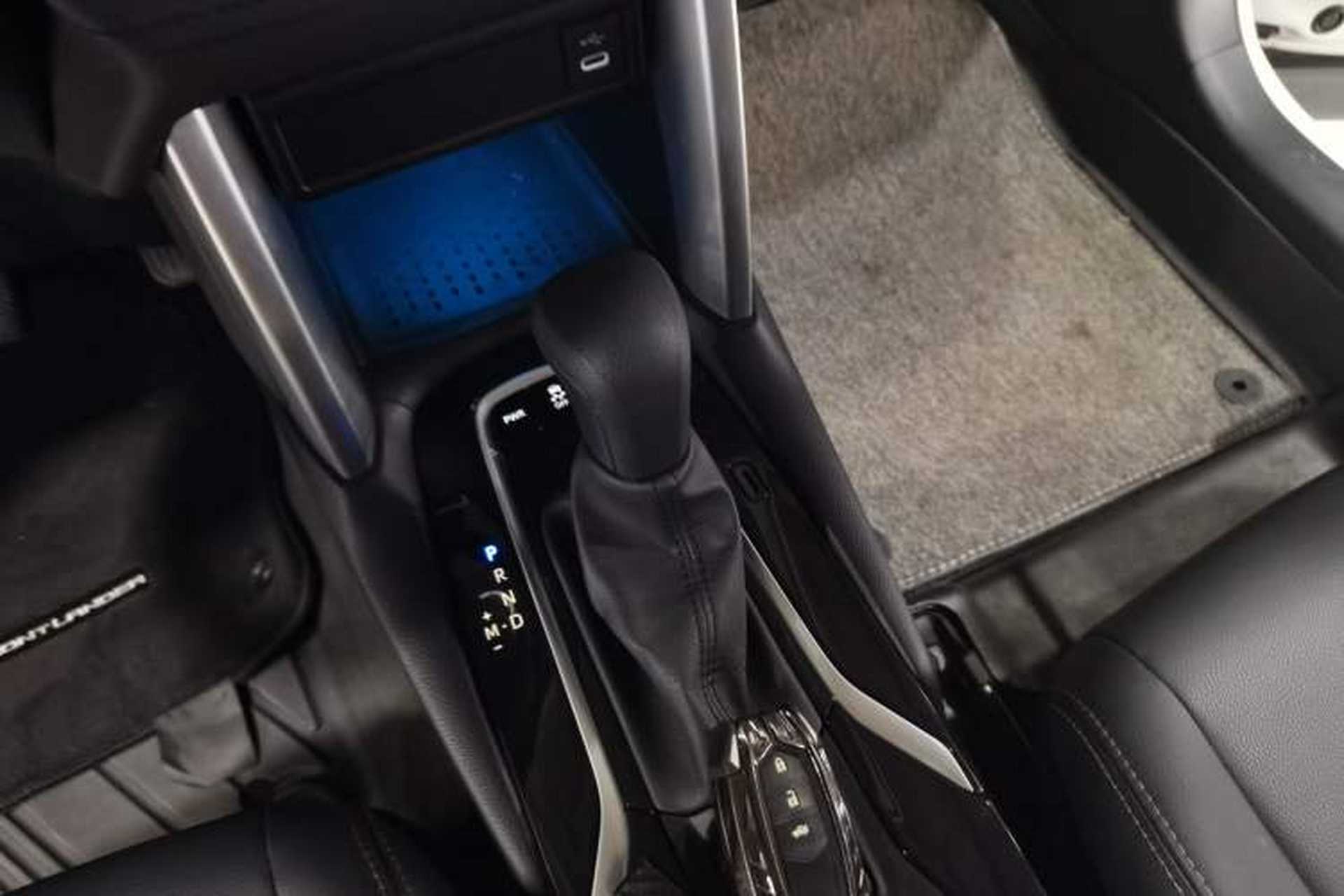 Used Toyota FRONTLANDER 2023 2.0L CVT Sport Edition Gear Lever
