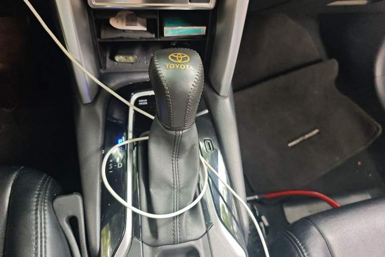 Used Toyota FRONTLANDER 2023 2.0L Smart Electric Hybrid Dual-Engine Leading Edition Gear Lever