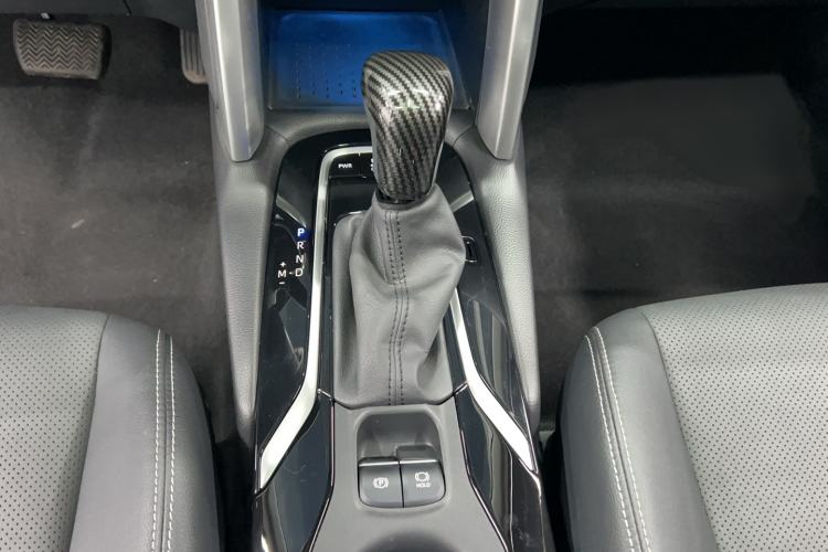 Used Toyota FRONTLANDER 2023 2.0L CVT Luxury Edition Gear Lever