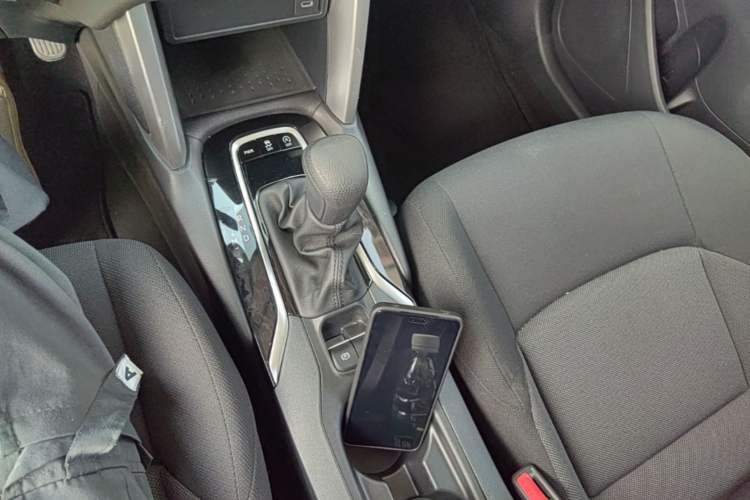 Used Toyota FRONTLANDER 2023 2.0L CVT Elite Edition Gear Lever