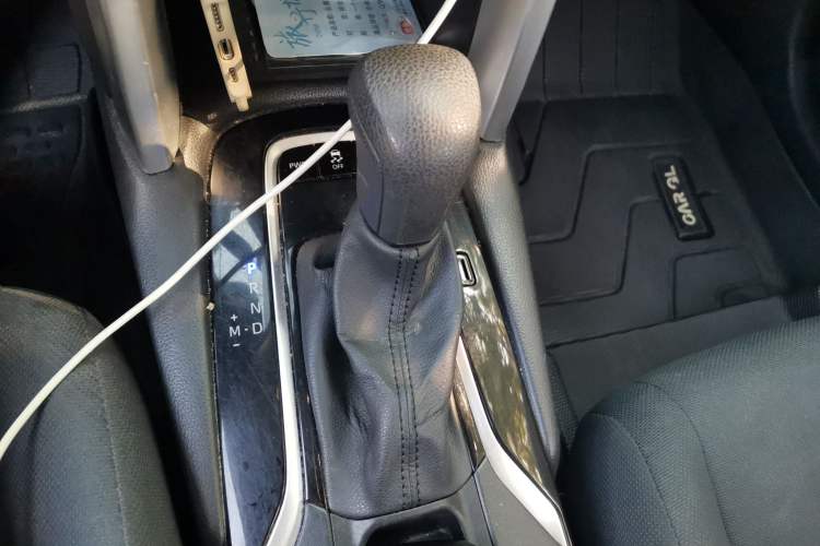Used Toyota FRONTLANDER 2023 2.0L CVT Leading Edition Gear Lever