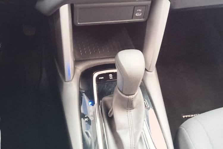 Used Toyota FRONTLANDER 2023 2.0L CVT Leading Edition Gear Lever