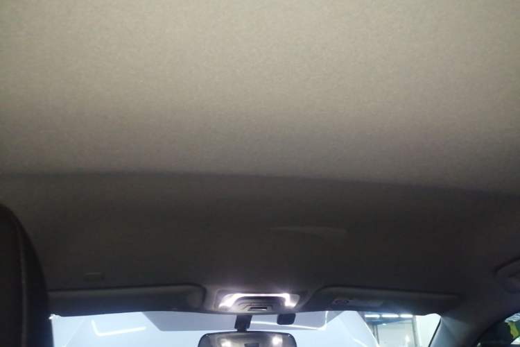 Used Toyota FRONTLANDER 2023 2.0L CVT Elite Edition Headliner