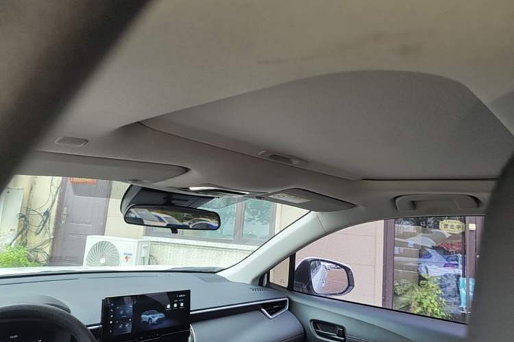 Used Toyota FRONTLANDER 2023 2.0L Smart Electric Hybrid Dual-Engine Leading Edition Headliner