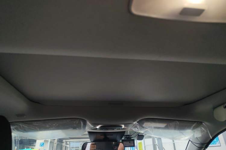 Used Toyota FRONTLANDER 2023 2.0L Smart Electric Hybrid Dual-Engine Leading Edition Headliner