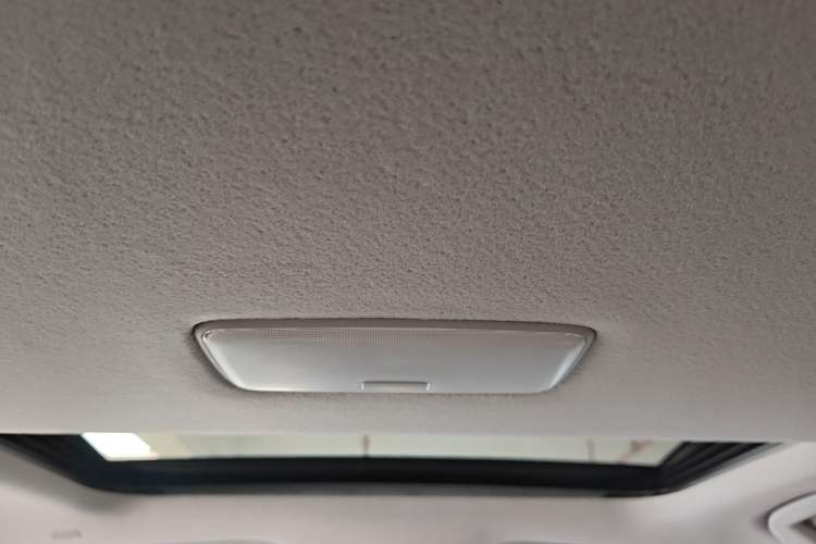 Used Toyota FRONTLANDER 2023 2.0L Smart Electric Hybrid Dual-Engine Luxury Edition Headliner