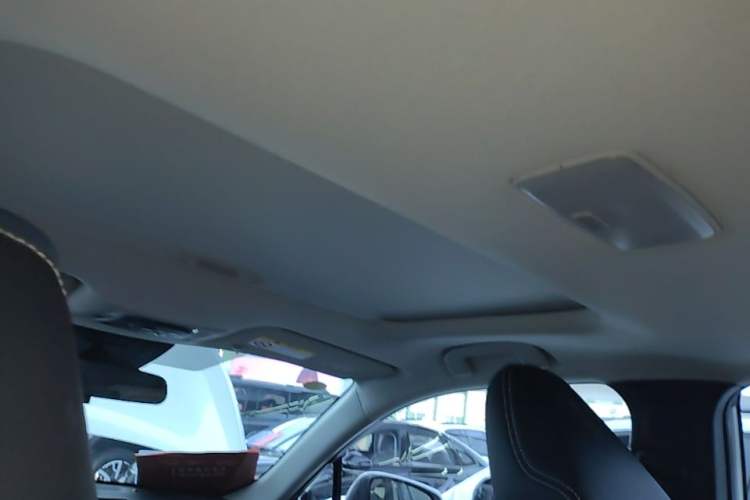 Used Toyota FRONTLANDER 2023 2.0L CVT Luxury Edition Headliner