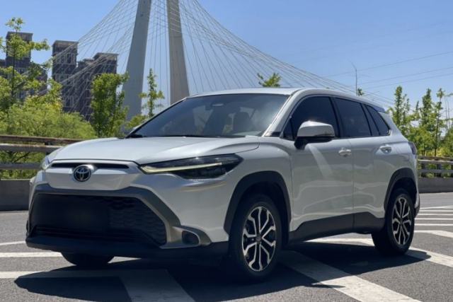 Gebrauchter Toyota FRONTLANDER 2023 2.0L CVT Luxury Edition