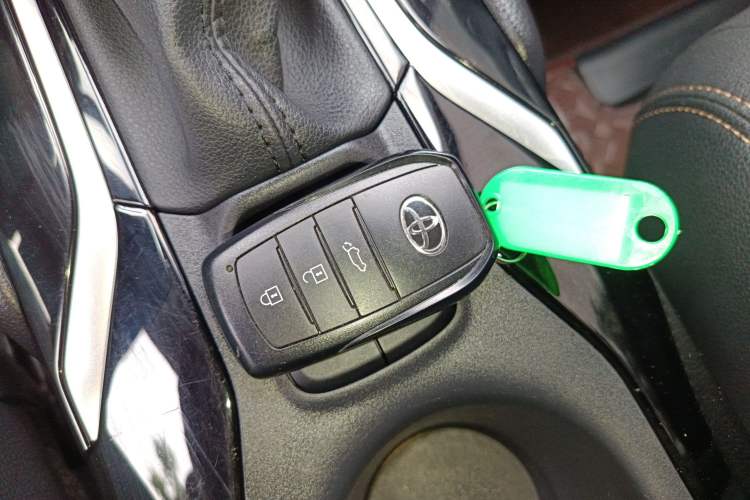 Used Toyota FRONTLANDER 2023 2.0L CVT Sport Edition Interior 1