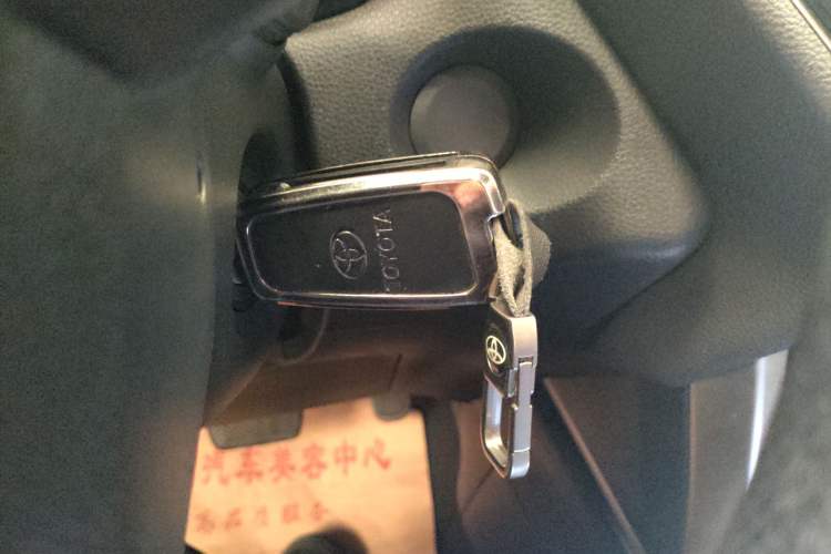 Used Toyota FRONTLANDER 2023 2.0L CVT Elite Edition Interior 1