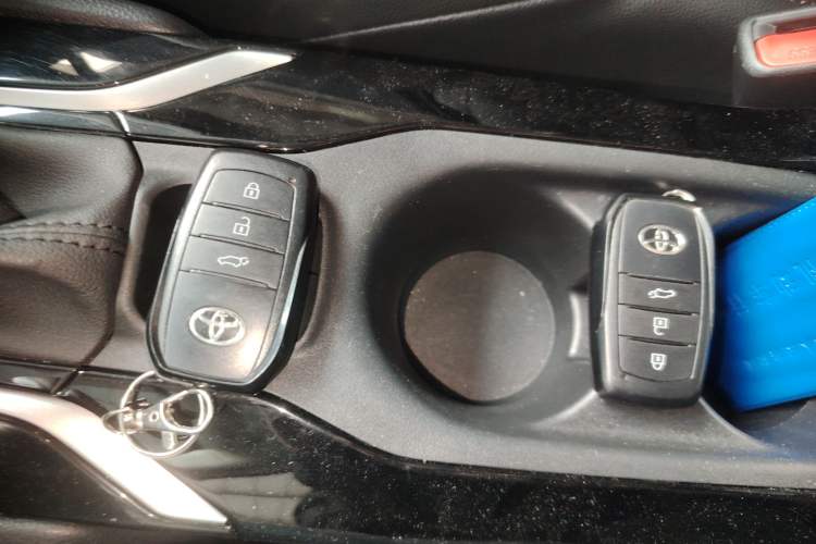 Used Toyota FRONTLANDER 2023 2.0L CVT Sport Edition Interior 1