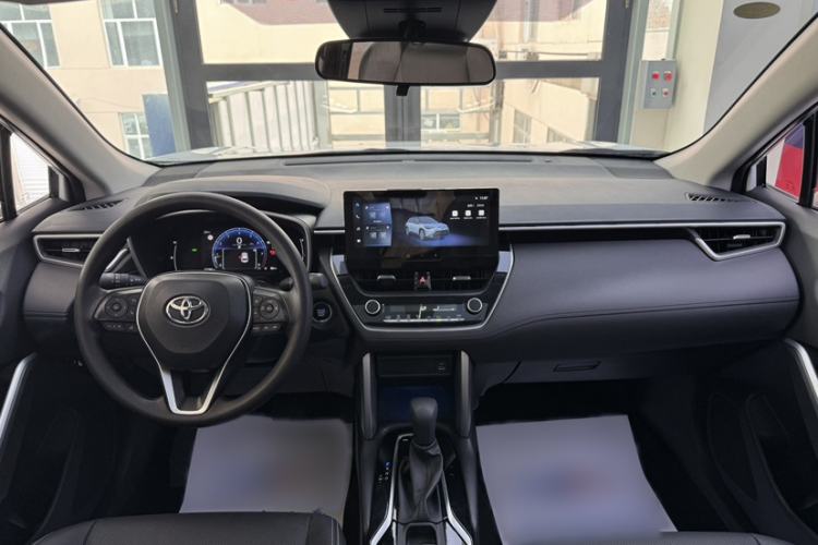 Used Toyota FRONTLANDER 2023 2.0L CVT Luxury Edition Interior 1