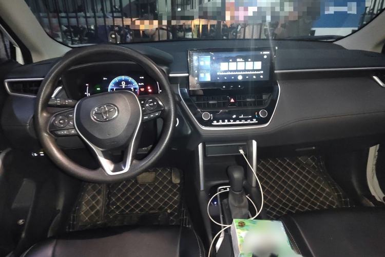 Used Toyota FRONTLANDER 2023 2.0L CVT Leading Edition Interior 2