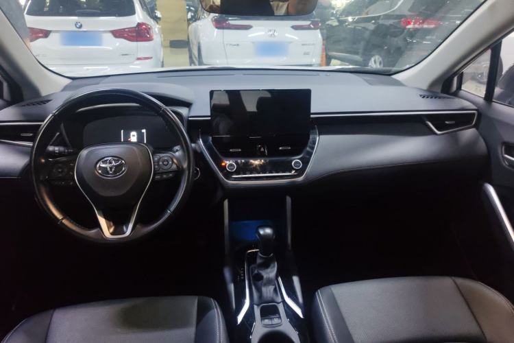 Used Toyota FRONTLANDER 2023 2.0L Smart Electric Hybrid Dual-Engine Deluxe Version Interior 3