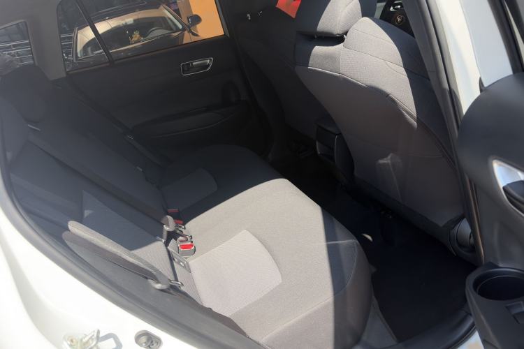 Used Toyota FRONTLANDER 2023 2.0L CVT Elite Edition Interior 3
