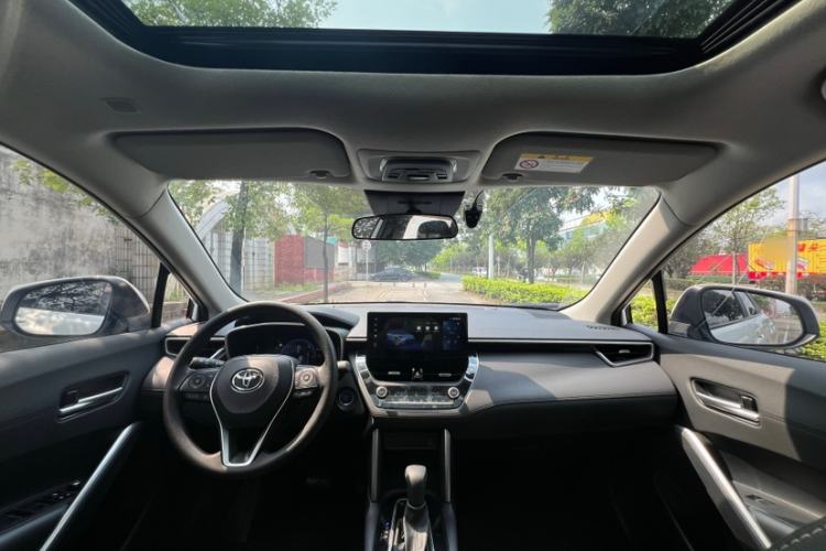 Used Toyota FRONTLANDER 2023 2.0L Smart Electric Hybrid Dual-Engine Luxury Edition Interior 3