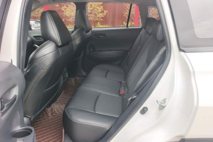 Used Toyota FRONTLANDER 2023 2.0L CVT Leading Edition Interior 4