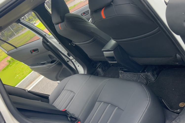 Used Toyota FRONTLANDER 2023 2.0L CVT Leading Edition Interior 4