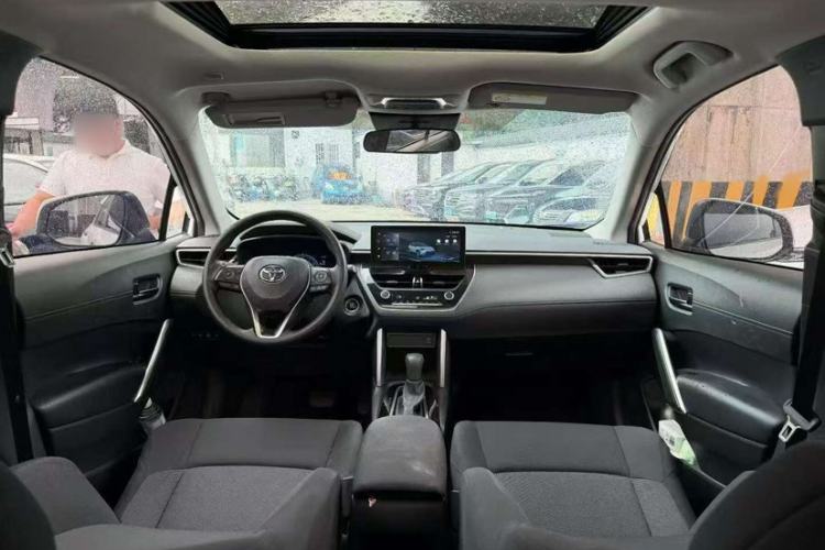 Used Toyota FRONTLANDER 2023 2.0L CVT Leading Edition Interior 4