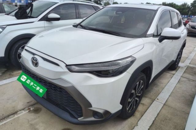 Toyota FRONTLANDER 2023 2.0L CVT Luxury Edition usata