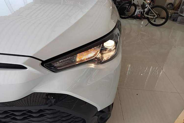 Used Toyota FRONTLANDER 2023 2.0L CVT Leading Edition Left Front Headlight