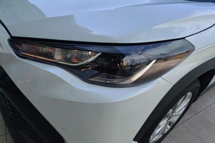 Used Toyota FRONTLANDER 2023 2.0L CVT Elite Edition Left Front Headlight
