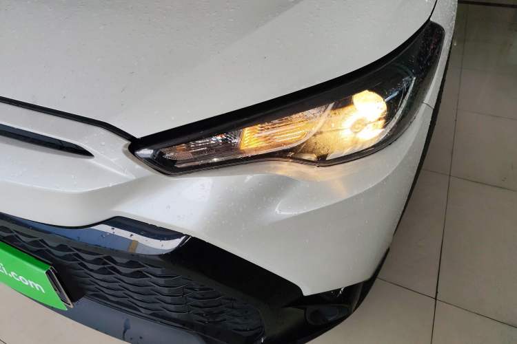 Used Toyota FRONTLANDER 2023 2.0L CVT Elite Edition Left Front Headlight