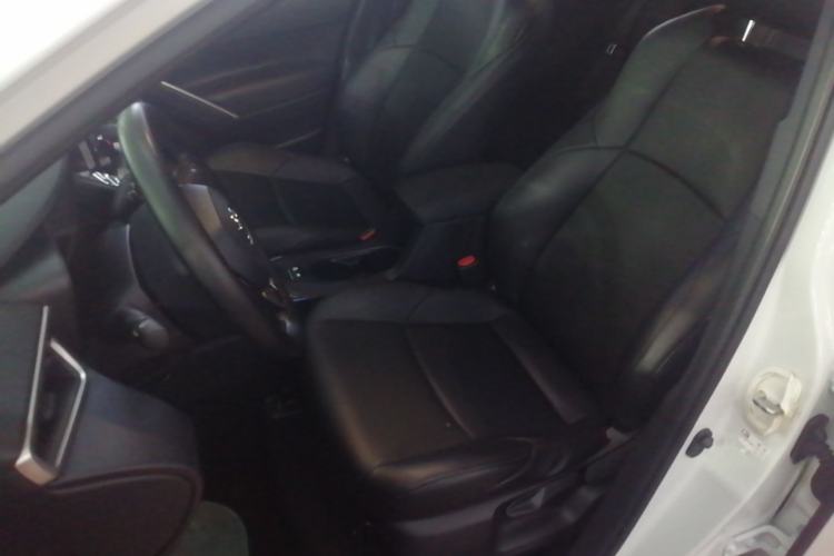 Used Toyota FRONTLANDER 2023 2.0L CVT Elite Edition Left Front Seat